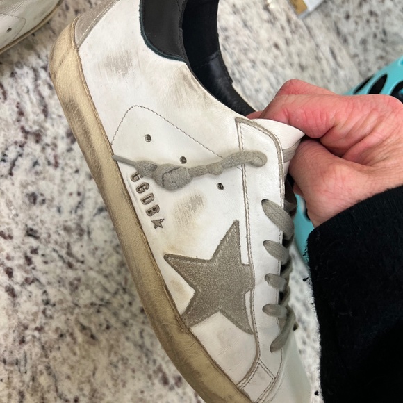 Golden Goose - Picture 1 of 8